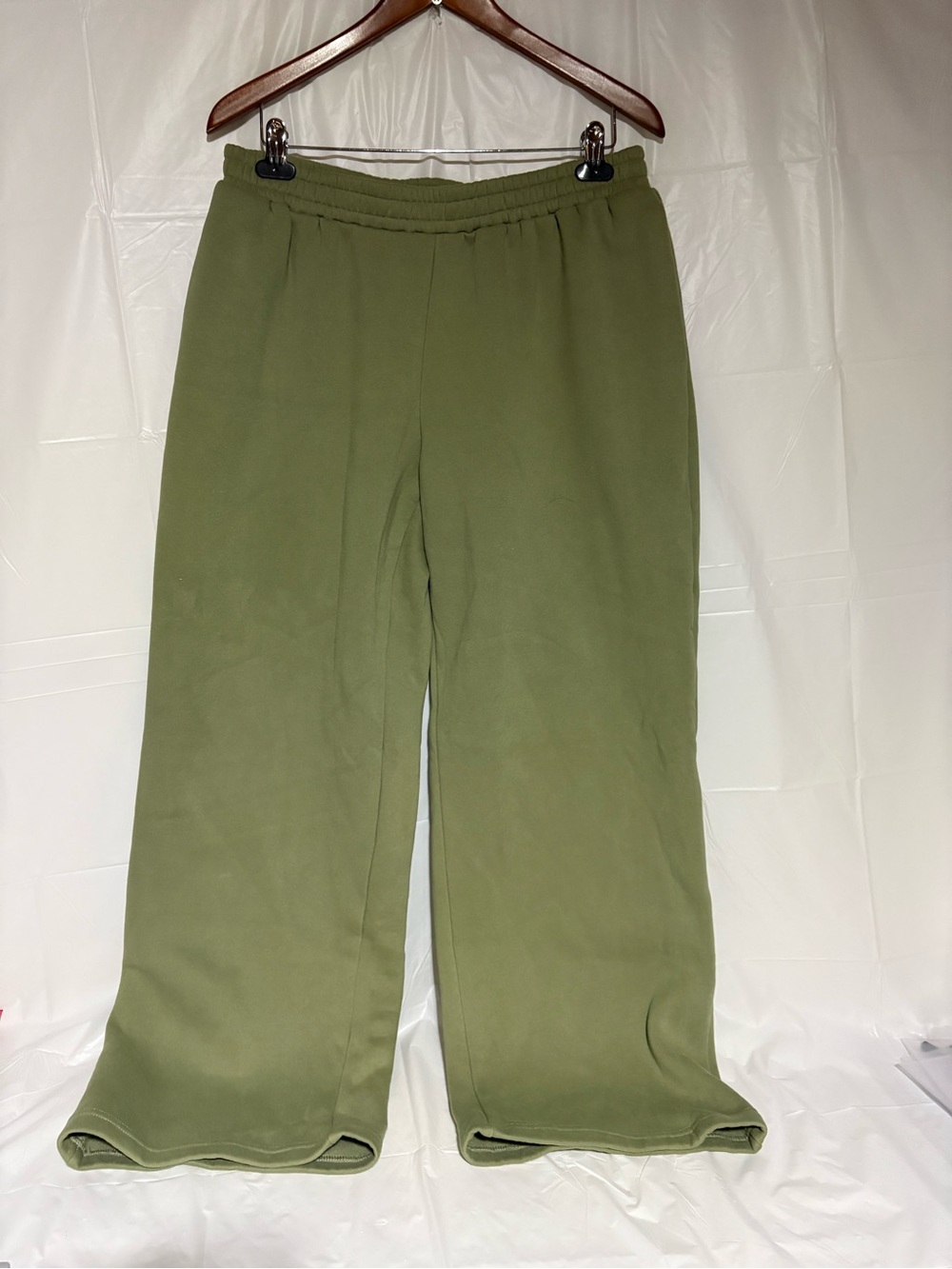 Edikted Olive Green Women's Wide-Leg Sweats